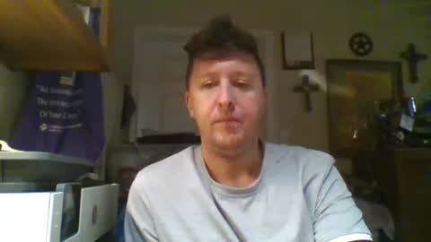 trillnonymau5 online show from February 2025 01:35:01 AM