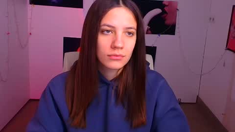 Snapshot of triniti_love chatting on December 2024 06:36:01 AM Trinity online show from December 2024 06:36:01 AM