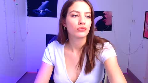 Snapshot of triniti_love chatting on December 2024 10:12:02 AM Trinity online show from December 2024 10:12:02 AM