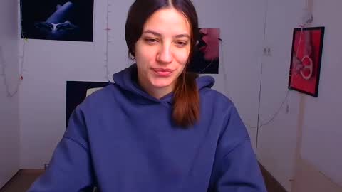 Snapshot of triniti_love chatting on December 2024 07:00:02 AM Trinity online show from December 2024 07:00:02 AM