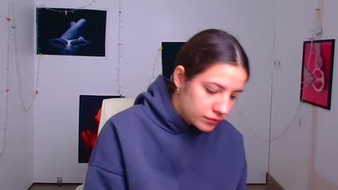 Snapshot of triniti_love chatting on December 2024 06:33:01 AM Trinity online show from December 2024 06:33:01 AM