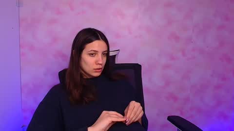 Snapshot of triniti_love chatting on January 2025 07:03:01 AM Trinity online show from January 2025 07:03:01 AM