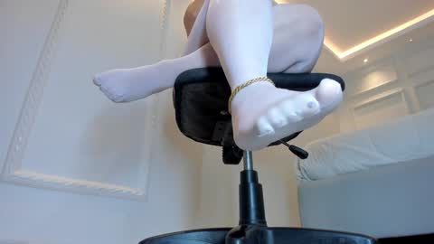 Triny online show from January 2025 10:13:01 PM