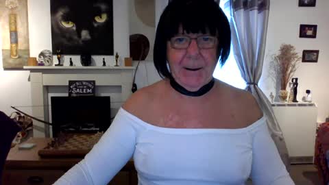 Snapshot of trinity1011 chatting on July 2026 06:00:02 AM trinity1011 online show from July 2026 06:00:02 AM
