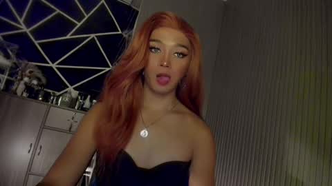 Snapshot of trinityfucksyou chatting on December 2024 03:10:01 PM Ms Ella online show from December 2024 03:10:01 PM