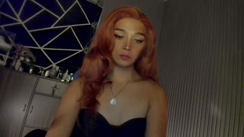 Snapshot of trinityfucksyou chatting on December 2024 03:09:02 PM Ms Ella online show from December 2024 03:09:02 PM