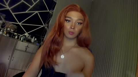 Snapshot of trinityfucksyou chatting on January 2025 04:06:01 PM Ms Ella online show from January 2025 04:06:01 PM