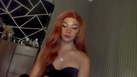 Snapshot of trinityfucksyou chatting on January 2025 01:47:01 PM Ms Ella online show from January 2025 01:47:01 PM