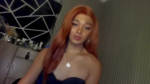 Snapshot of trinityfucksyou chatting on February 2025 04:25:02 PM Ms Ella online show from February 2025 04:25:02 PM