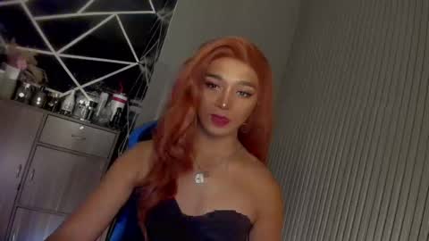 Snapshot of trinityfucksyou chatting on February 2025 11:17:01 AM Ms Ella online show from February 2025 11:17:01 AM