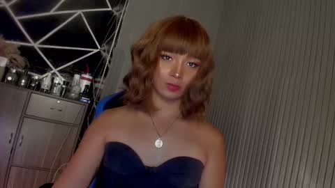 Snapshot of trinityfucksyou chatting on February 2025 04:37:02 PM Ms Ella online show from February 2025 04:37:02 PM