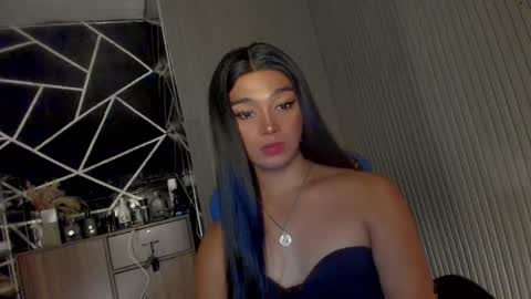 Snapshot of trinityfucksyou chatting on February 2025 03:59:02 PM Ms Ella online show from February 2025 03:59:02 PM