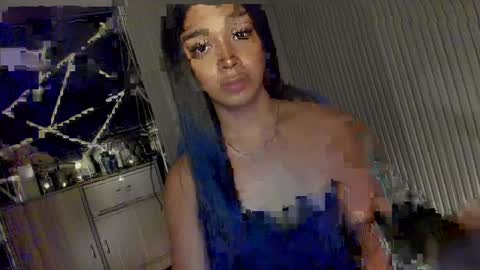 Snapshot of trinityfucksyou chatting on March 2025 04:16:02 AM Ms Ella online show from March 2025 04:16:02 AM