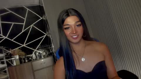 Snapshot of trinityfucksyou chatting on March 2025 02:12:01 PM Ms Ella online show from March 2025 02:12:01 PM