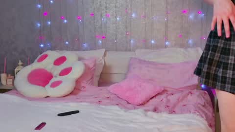 Luna online show from March 2026 02:21:02 PM