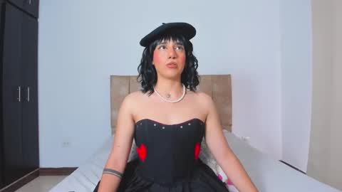 Snapshot of trinydoll chatting on October 2025 01:10:01 PM Triny online show from October 2025 01:10:01 PM