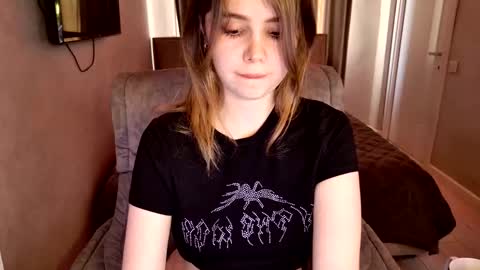 tripleprinces online show from September 2025 01:55:01 PM