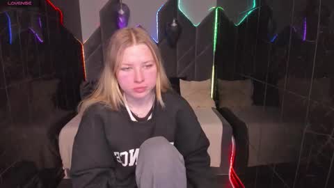 Tasya online show from October 2025 06:34:01 AM