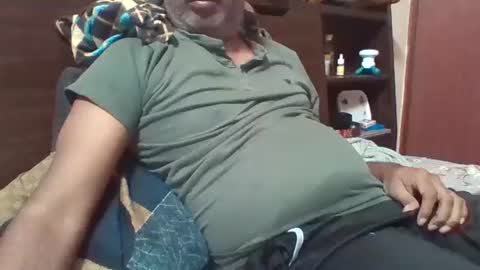 Raaz keeps ur Raaz online show from December 2025 02:22:02 PM