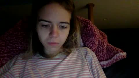 Snapshot of trippybb222 chatting on September 2025 02:38:01 PM trippybb222 online show from September 2025 02:38:01 PM