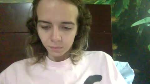 Snapshot of trippybb222 chatting on September 2025 11:48:02 PM trippybb222 online show from September 2025 11:48:02 PM