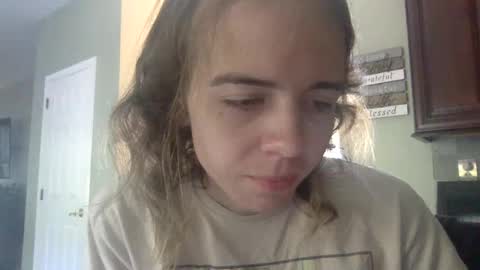 Snapshot of trippybb222 chatting on October 2025 06:03:01 PM trippybb222 online show from October 2025 06:03:01 PM