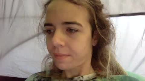 Snapshot of trippybb222 chatting on October 2025 01:30:01 PM trippybb222 online show from October 2025 01:30:01 PM