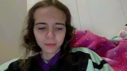 Snapshot of trippybb222 chatting on December 2025 02:27:01 AM trippybb222 online show from December 2025 02:27:01 AM