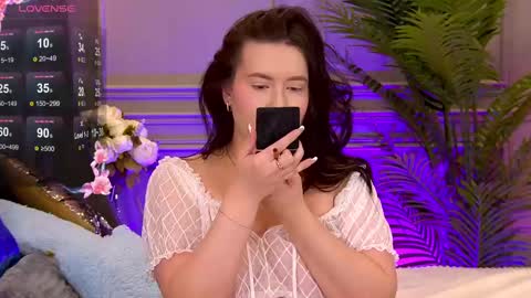 Snapshot of trisha_winslet chatting on February 2025 03:01:02 AM trisha_winslet online show from February 2025 03:01:02 AM