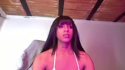 trix_ebony online show from October 2025 11:20:01 PM
