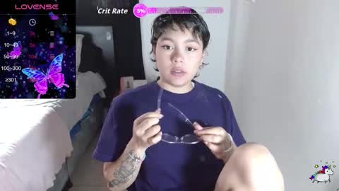 Kitty online show from November 2025 08:51:01 PM