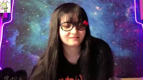 trixiedoescamcam online show from April 2026 01:00:02 AM