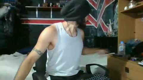 Andrew online show from January 2025 12:02:02 PM