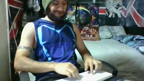 Andrew online show from March 2026 08:46:02 PM