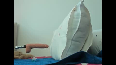 Snapshot of trizzytariaa chatting on February 2025 05:07:02 AM Taria online show from February 2025 05:07:02 AM