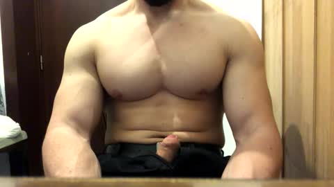 Troncq online show from March 2026 08:27:02 PM