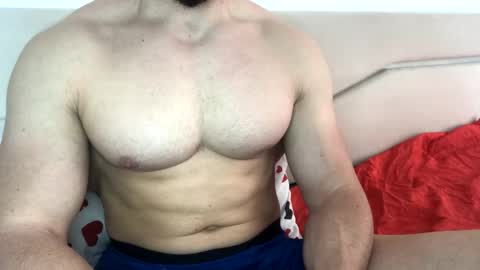 Troncq online show from March 2026 10:40:01 AM