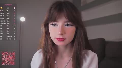 Grace online show from November 2025 08:00:01 PM