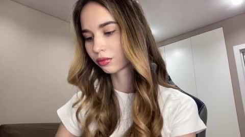 tryme_muse online show from November 2025 03:06:02 PM