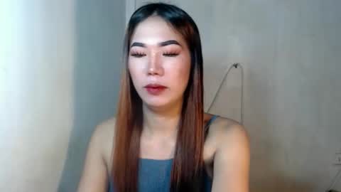 Snapshot of ts_kimmy69 chatting on December 2025 05:40:02 PM ts_kimmy69 online show from December 2025 05:40:02 PM