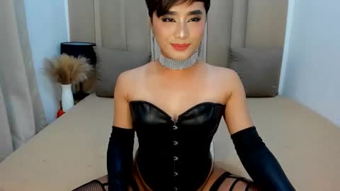 Snapshot of tsbigcock_ chatting on May 2026 07:11:02 PM YOUR MISTRESS online show from May 2026 07:11:02 PM