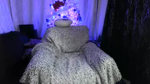 Jessie online show from December 2024 11:18:01 PM