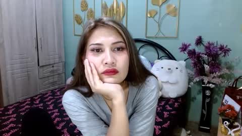 Snapshot of tsempress chatting on February 2025 06:59:02 PM SHENA online show from February 2025 06:59:02 PM