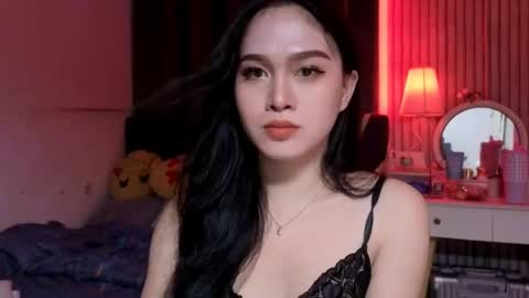 Snapshot of tsnathaliasilvana chatting on November 2025 12:37:02 PM Bella Ratbu online show from November 2025 12:37:02 PM