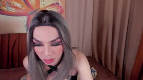 Snapshot of tsqueenselena chatting on March 2026 10:42:02 AM Queen Selena online show from March 2026 10:42:02 AM