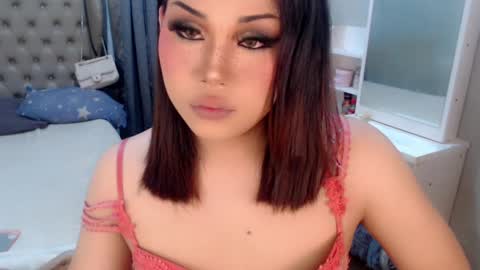 Snapshot of tsscarlett_xx chatting on June 2026 07:41:02 PM jayvie online show from June 2026 07:41:02 PM
