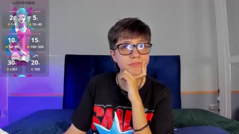 Snapshot of tsuki_maru chatting on November 2025 07:58:01 PM Maru online show from November 2025 07:58:01 PM