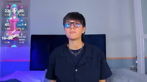 Snapshot of tsuki_maru chatting on December 2025 07:55:01 PM Maru online show from December 2025 07:55:01 PM