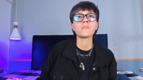 Snapshot of tsuki_maru chatting on December 2025 04:06:02 AM Maru online show from December 2025 04:06:02 AM