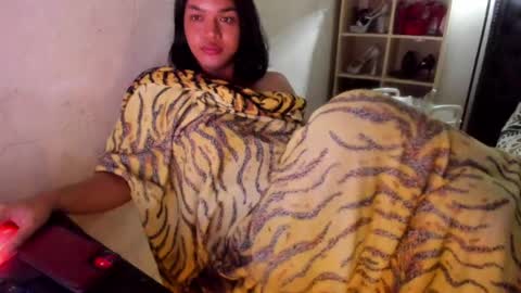 Snapshot of tsvanilla chatting on March 2025 01:51:01 PM Frankie online show from March 2025 01:51:01 PM